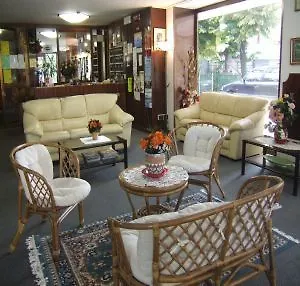 ホテル Fellini 3*